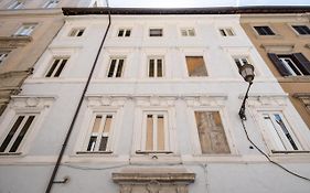 59 Steps Trevi Hotel